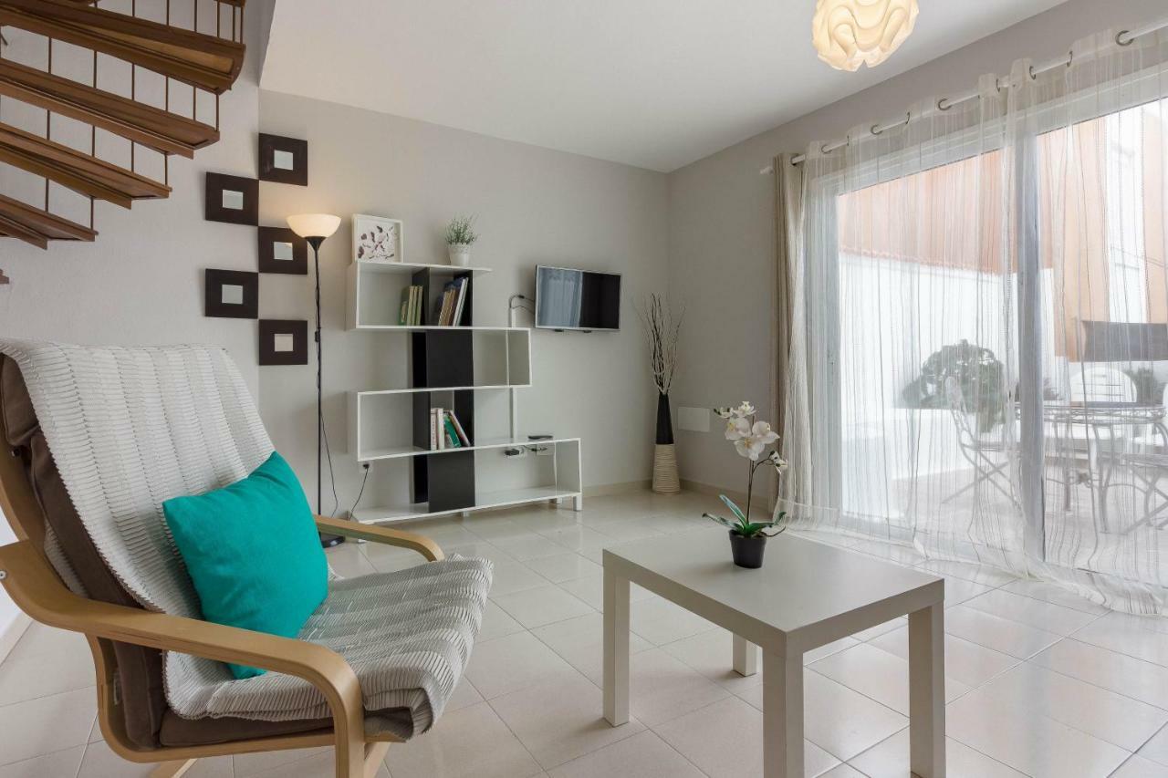 Beautiful 2-Bed Townhouse Near La Tejita Beach/El Medano! Kültér fotó